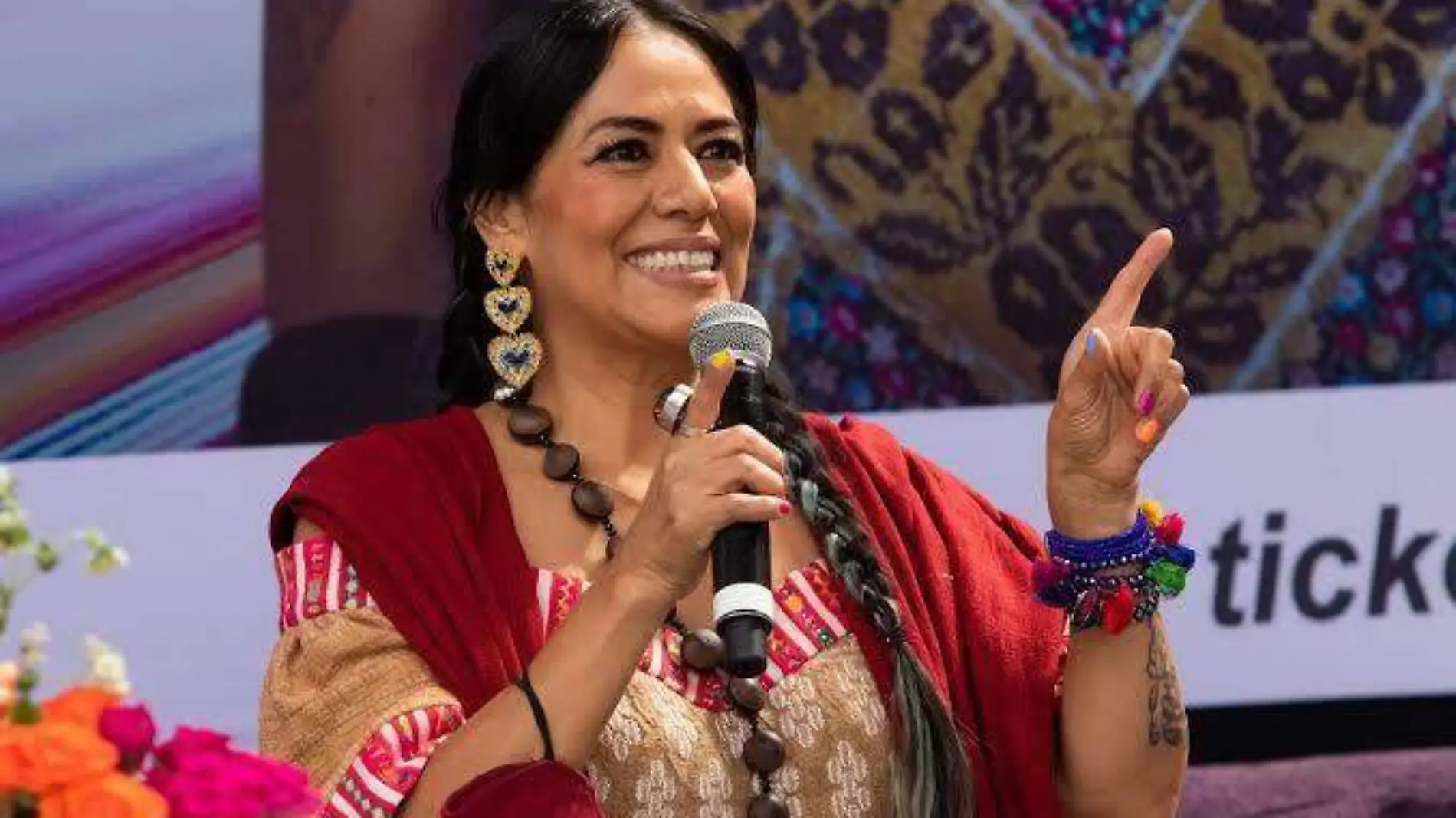 Lila Downs covid